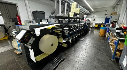 Flexo and label printing machine